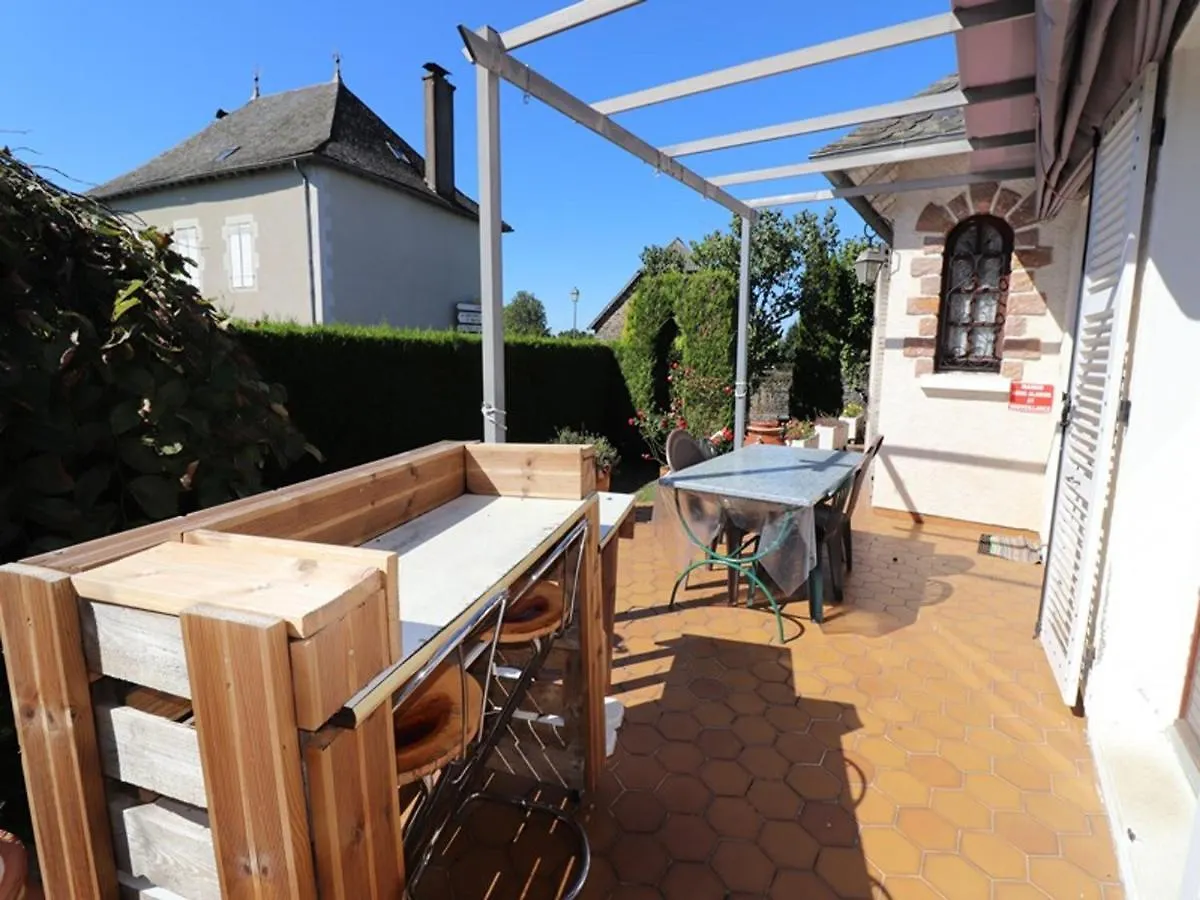 Maison De Charme Avec Jardin Et Terrasse, Proche Salers Et Puy Mary, Animaux Acceptes - Fr-1-742-165 Pleaux France