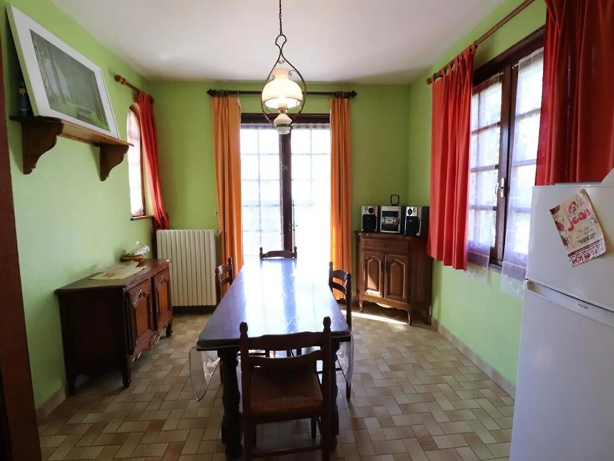 Holiday home Maison De Charme Avec Jardin Et Terrasse, Proche Salers Et Puy Mary, Animaux Acceptes - Fr-1-742-165 Pleaux